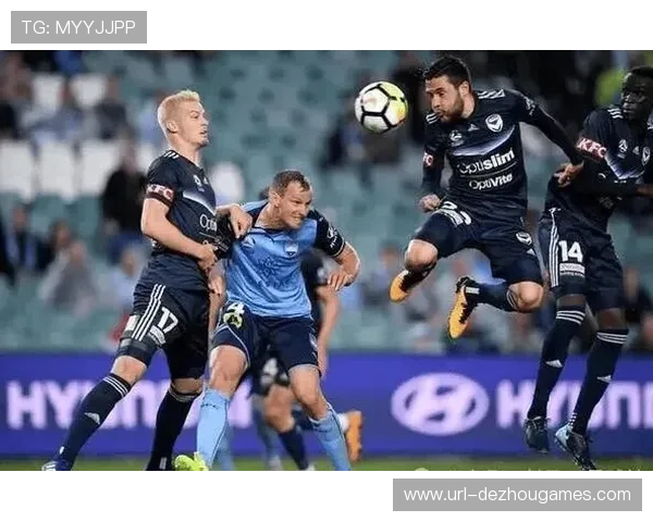 法甲焦点战将至:雷恩主场战大巴黎,莱波尔与维蒂尼亚对决成关键 法甲焦点战将至:雷恩主场战大巴黎,莱波尔与维蒂尼亚对决成关键